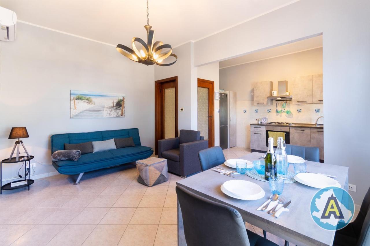 Casa Del Bello - Appartamento Di Fronte Al Mare A Silvi سيلفي مارينا المظهر الخارجي الصورة
